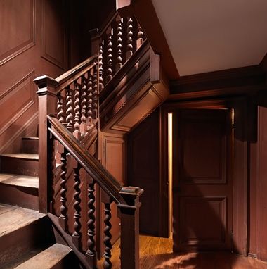 Staircase from the Wentworth Room