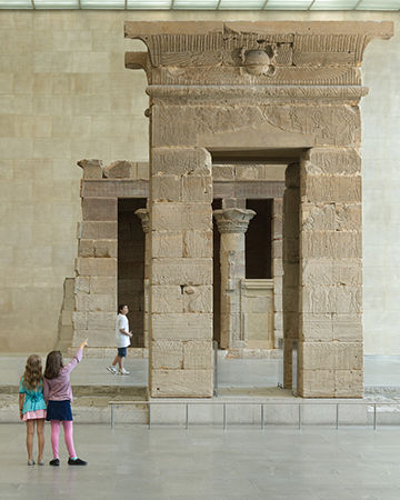 Two girls at the Temple of Dendur