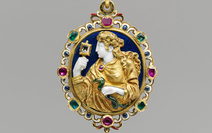 Renaissance Enameled Gold Jewelry Distinguishing Between Old and