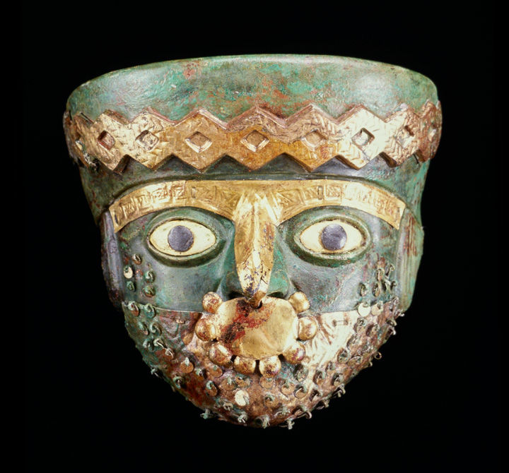 Droogte Bij wet Verwaarlozing Behind the Mask: The Archaeology of Golden Kingdoms | The Metropolitan  Museum of Art