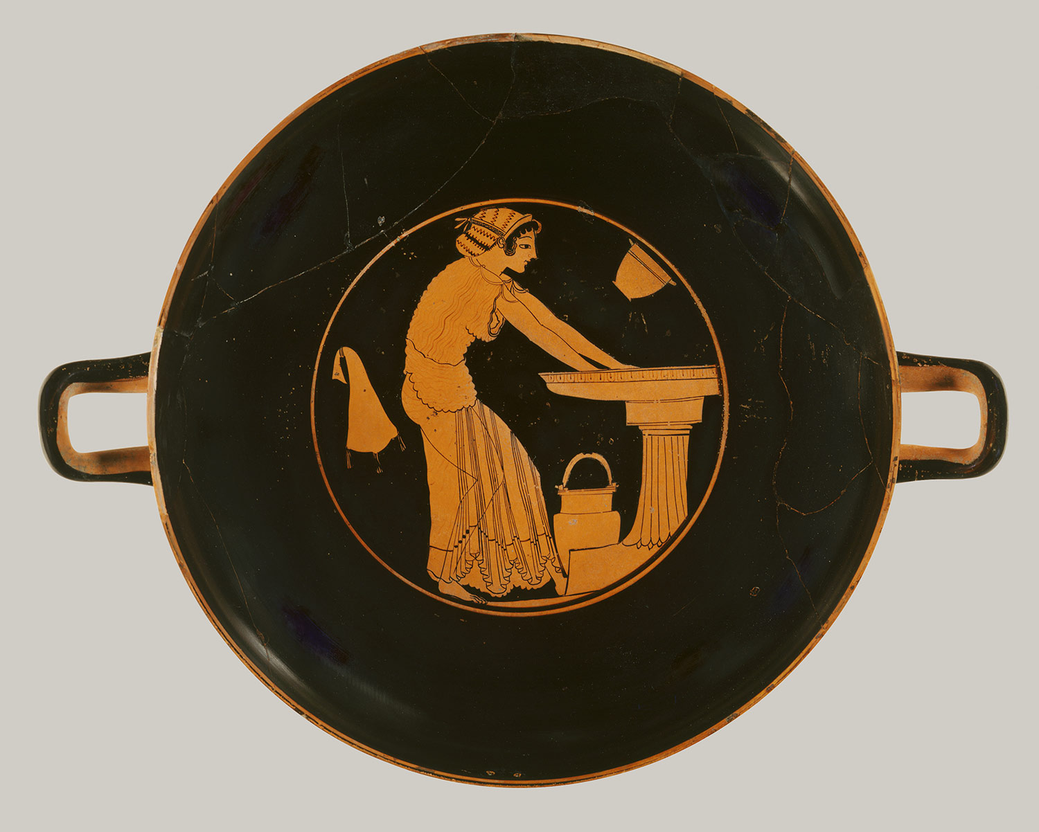 Classical greek art essay