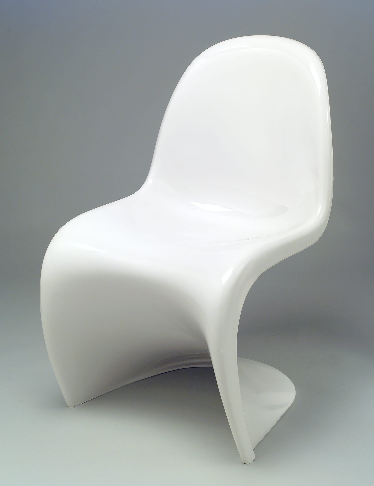 Verner Panton: Stacking side chair (1986.425) | Heilbrunn Timeline of