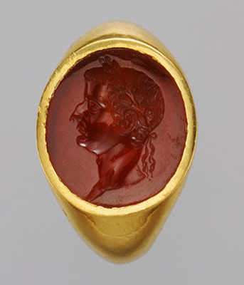 Gold ring with carnelian intaglio portrait of Tiberius