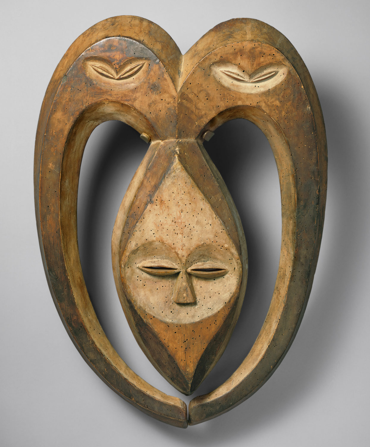 Beete Mask: Ram (Bata)