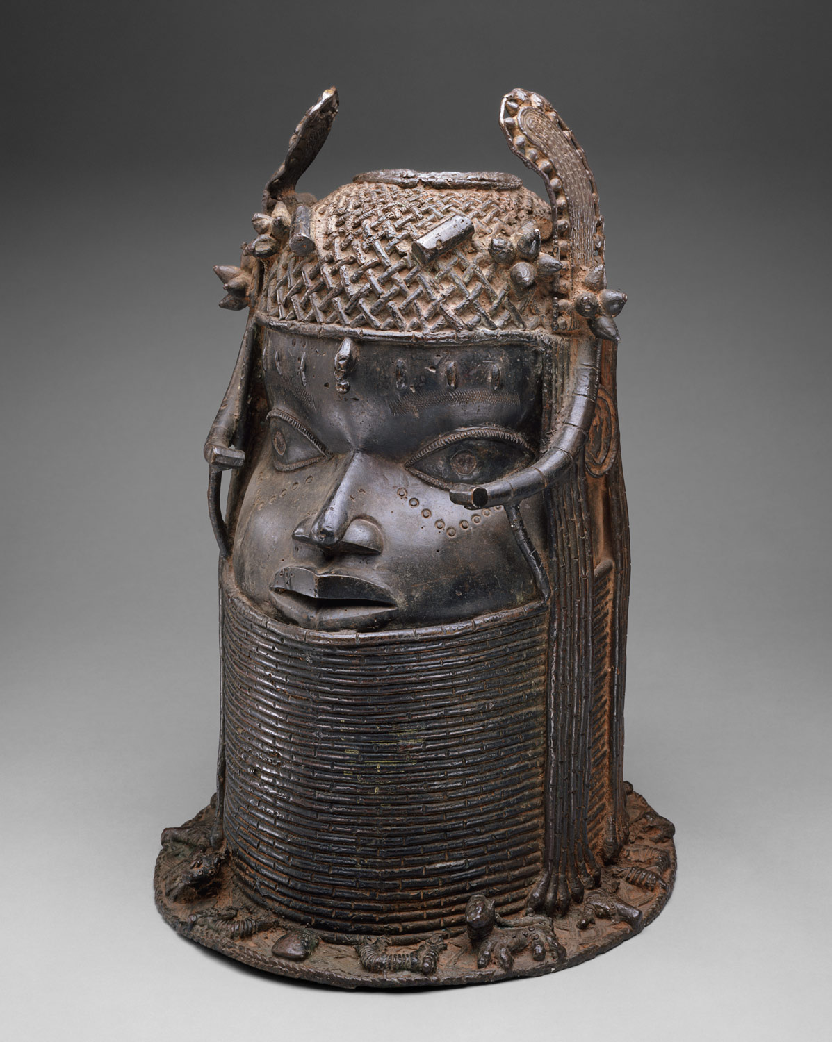 Uncovering the Art of Yoruba Bronze Casting: A Journey Through Time and Tradition
