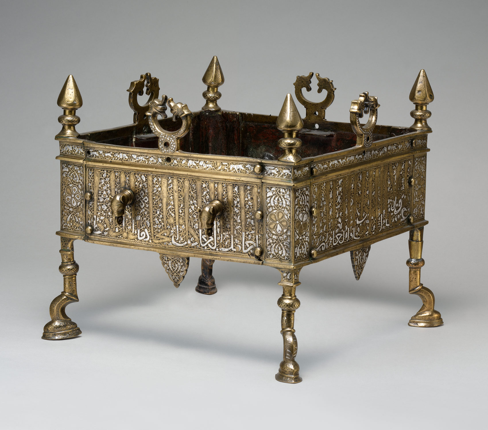 Brazier of Sultan al-Malik al-Muzaffar Shams al-Din Yusuf ibn Umar