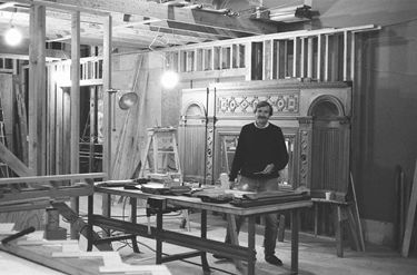 A photograph of the Metcalfe Stair Hall being installed in The Metropolitan Museum of Art