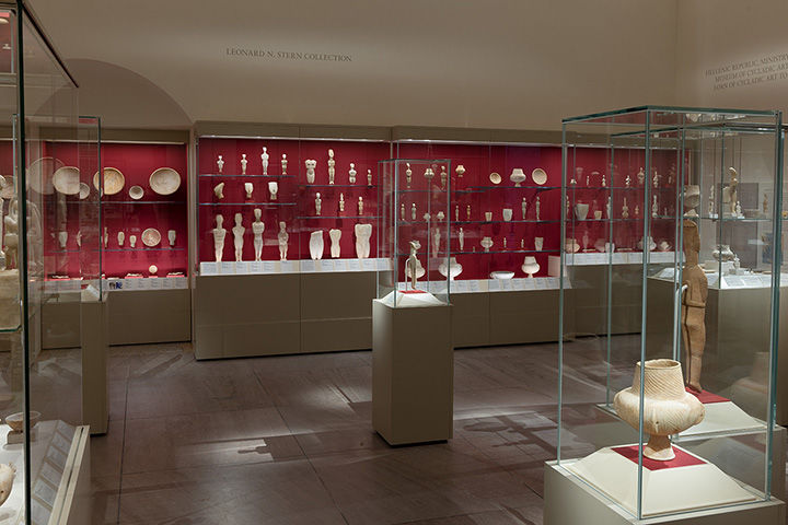 View of the Greek and Roman galleries with many Cycladic figures of women made with smooth marble.