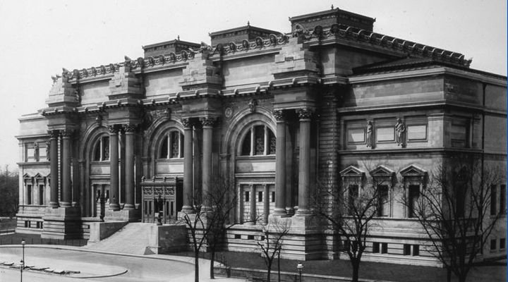 View of the Museum facing southwest, showing main facade and Wing D, in a black and white image from 1904