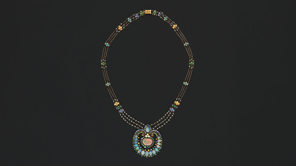 Meta Overbeck (?), Tiffany & Co.. Necklace, ca. 1918. Gold, opals, pearls, demantoid garnets, sapphires (L.2019.66.18)