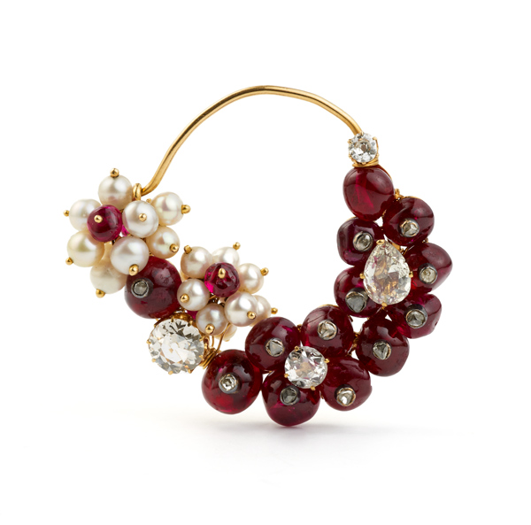 Nose Ring (nath), 1925–50. Western India. Gold, with diamonds, seed pearls, and rubies; H. 1 5/8 in. (4.2 cm), W. 1 1/2 in. (3.7 cm). The Al-Thani Collection.