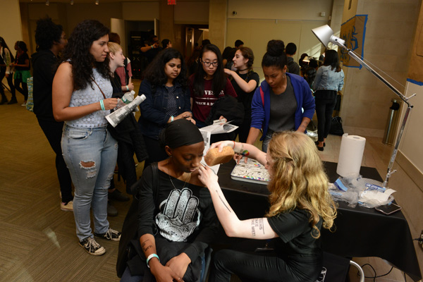 Temporary-Tattoo Parlor in the Ruth and Harold D. Uris Center for Education. Photographs by Don Pollard.