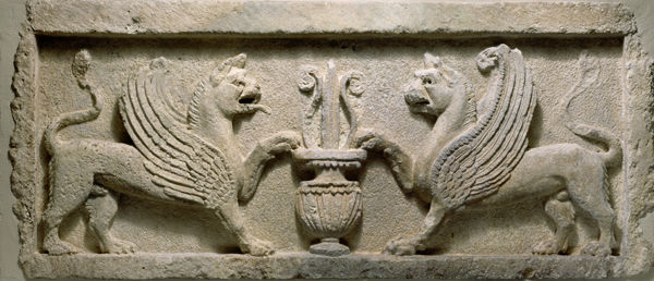 Door lintel with lion-griffins and vase with lotus leaf