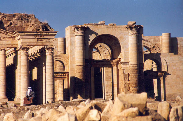 Hatra Ruins, Wikimedia Commons by User Victrav