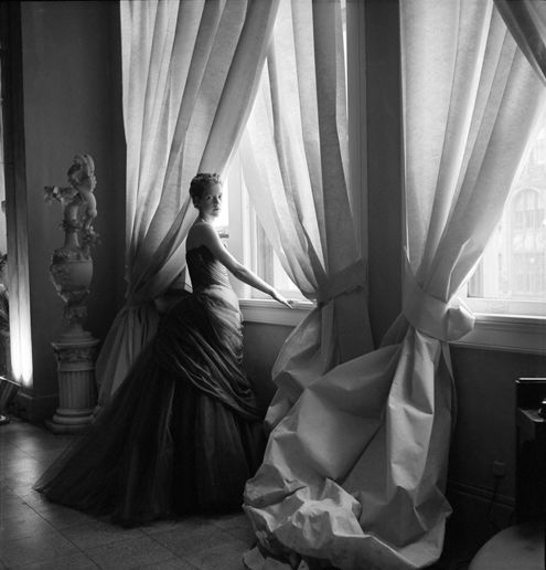 Nancy James in Charles James Swan Gown, 1955