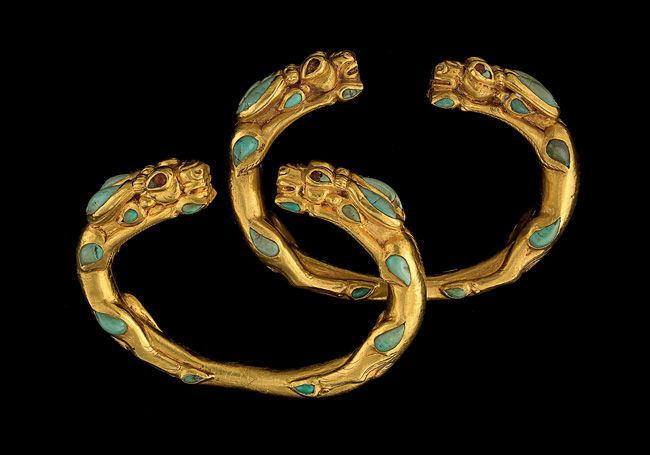 Bracelets in the shape of antelopes