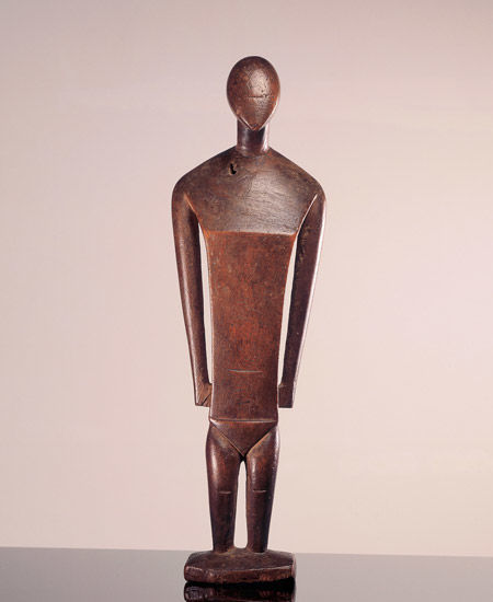 Female Figure (<i>Dinonga Eidu</i>)