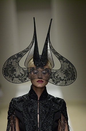Venetian Mourning Hat