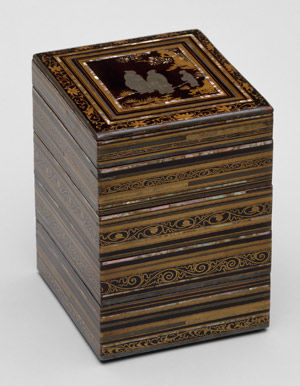 Food Box with Striped Decoration and Chinese Figures