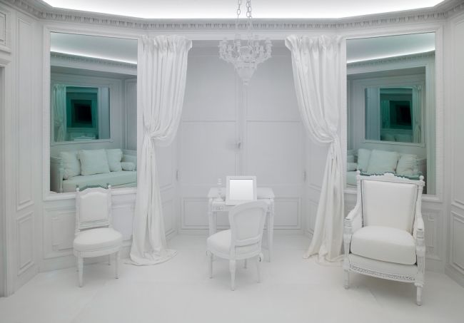 <i>Boiserie</i>