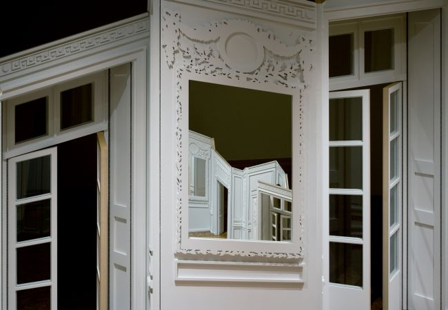 <i>Boiserie</i>