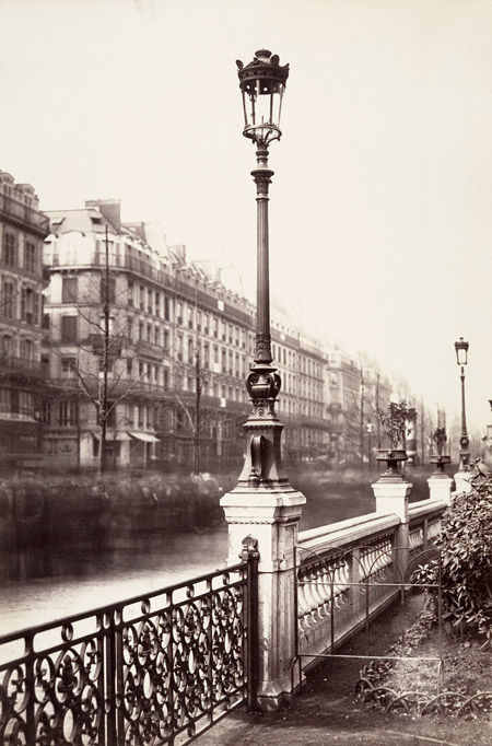 <i>Arts et MÈtiers</i>