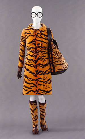 Traveling ensemble