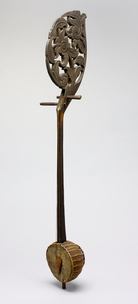 Fiddle (<i>Enserunai</i> or <i>Ensuranai</i>)