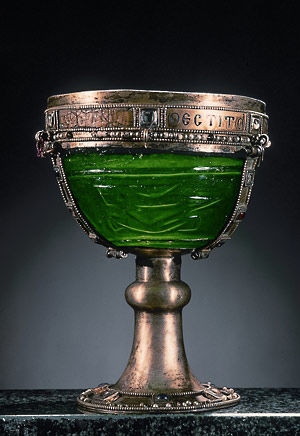 Cup with Mount