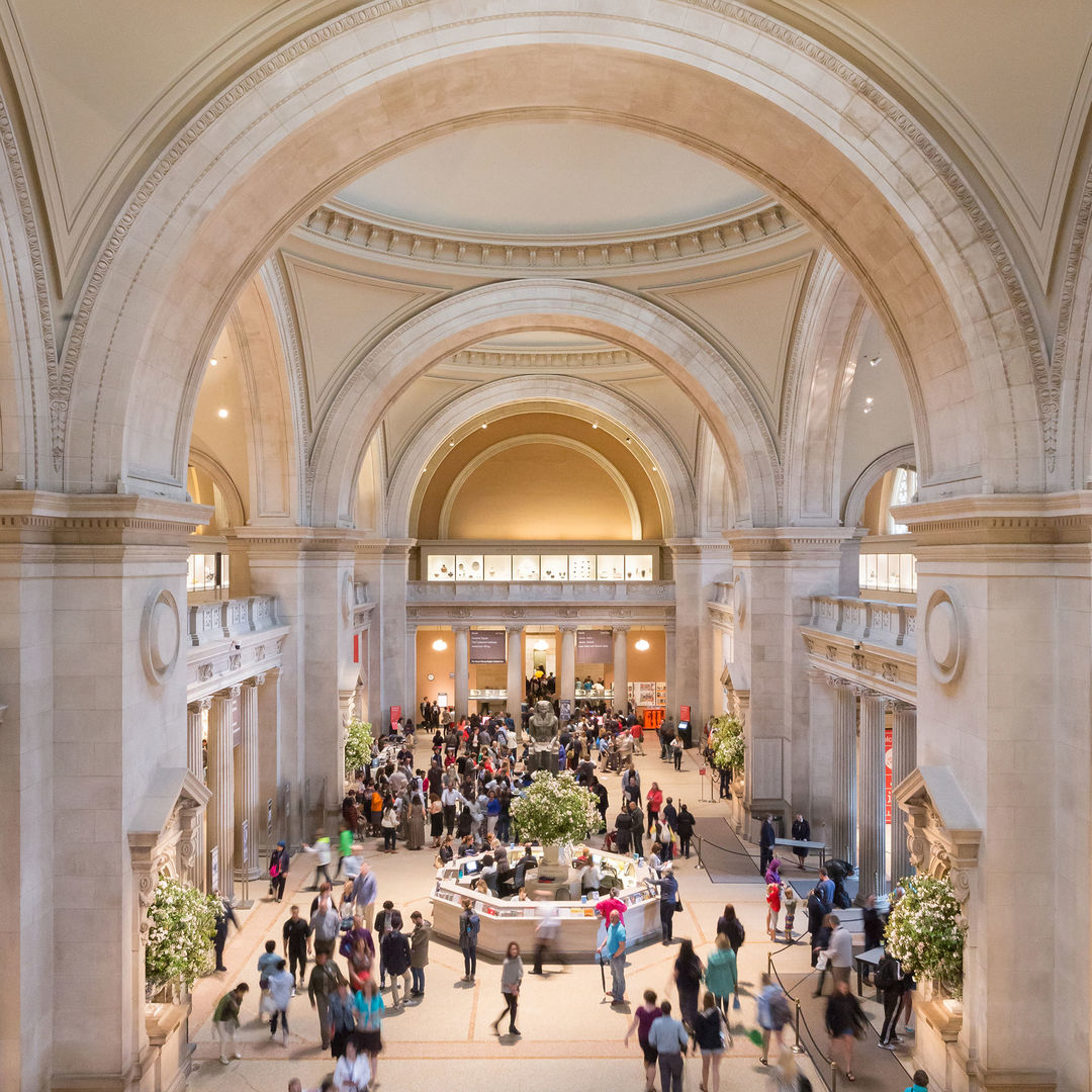 https://www.metmuseum.org/-/media/images/perspectives/2023/5/collection-and-cultural-property/the-met-fifth-avenue_great-hall_photo-by-brett-beyer-2048x2048.jpg?h=2048&iar=0&mw=2400&w=2048&sc_lang=en&hash=237EC5D65BFD251E1D1D7D59AAE1FC10