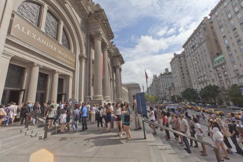 661,509 Total Visitors to Alexander McQueen Put Retrospective among Top 10 Most Visited Exhibitions in Metropolitan Museum’s History