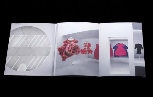 Comme des garçons web novel clearance