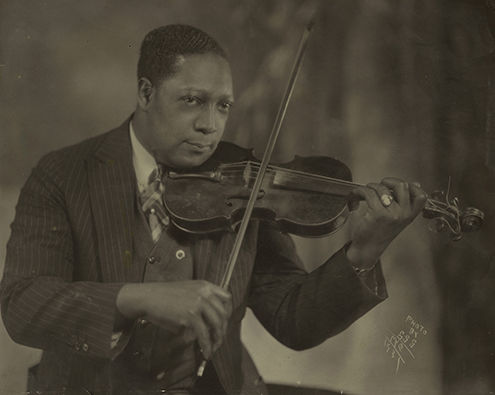 James Van Der Zee (American, 1886-1983), [Self-portrait], 1931. Gelatin silver print. © James Van Der Zee Archive, The Metropolitan Museum of Art