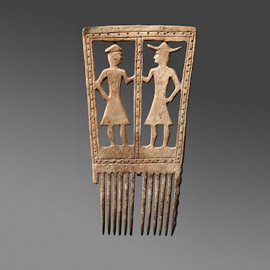 A wooden comb
