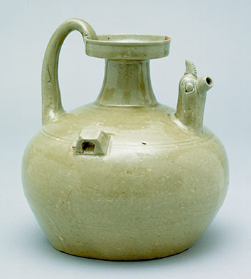 Chicken-Headed Ewer