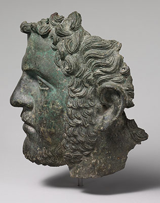 Fragmentary bronze portrait of the emperor Caracalla