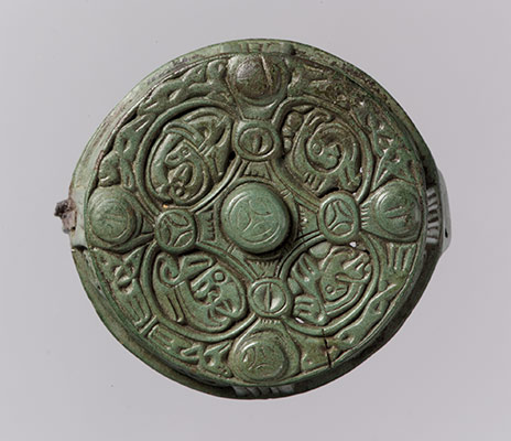 Round Box Brooch