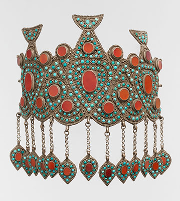 turkmenistan woman
