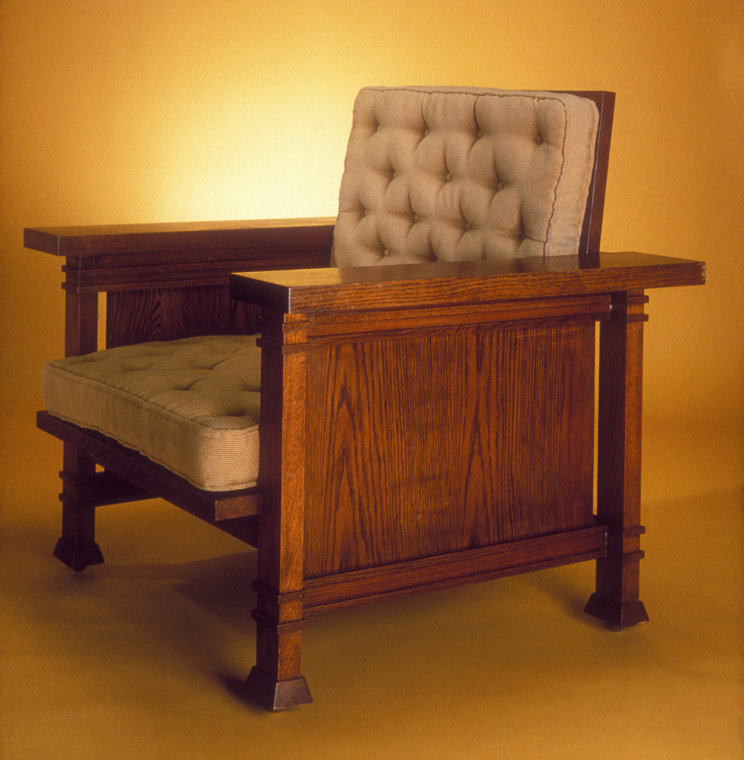 Armchair Frank Lloyd Wright 1972 60 4 Work Of Art Heilbrunn Wright Frank Lloyd Close Captions Armchair