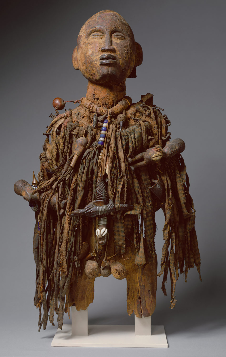 nkisi nkonde figure