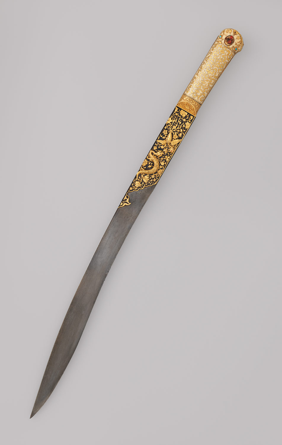 Yataghan from the Court of Süleyman the Magnificent (reigned 1520–66)