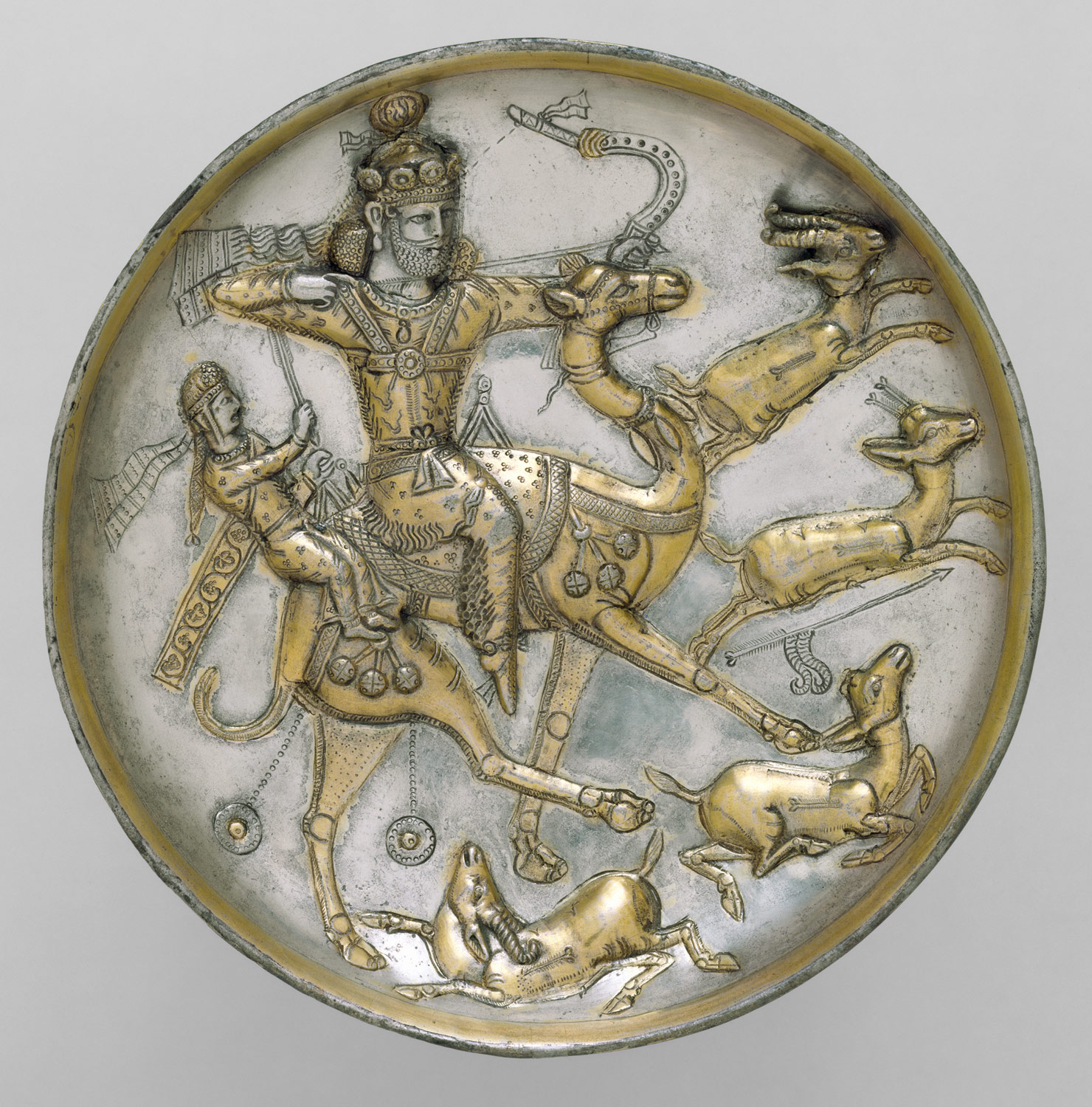 Plate with a hunting scene from the tale of Bahram Gur and Azadeh