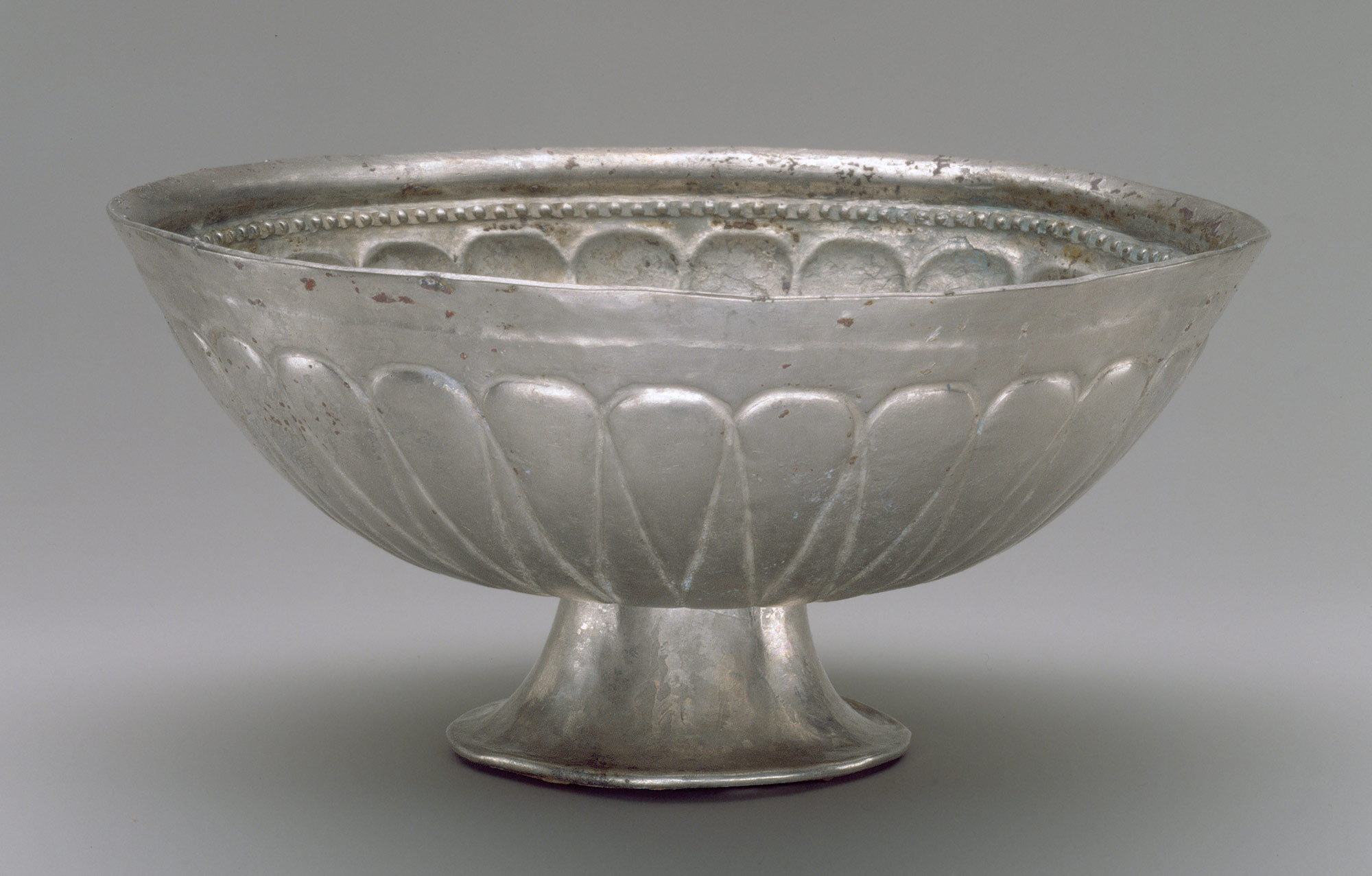 Footed Cup