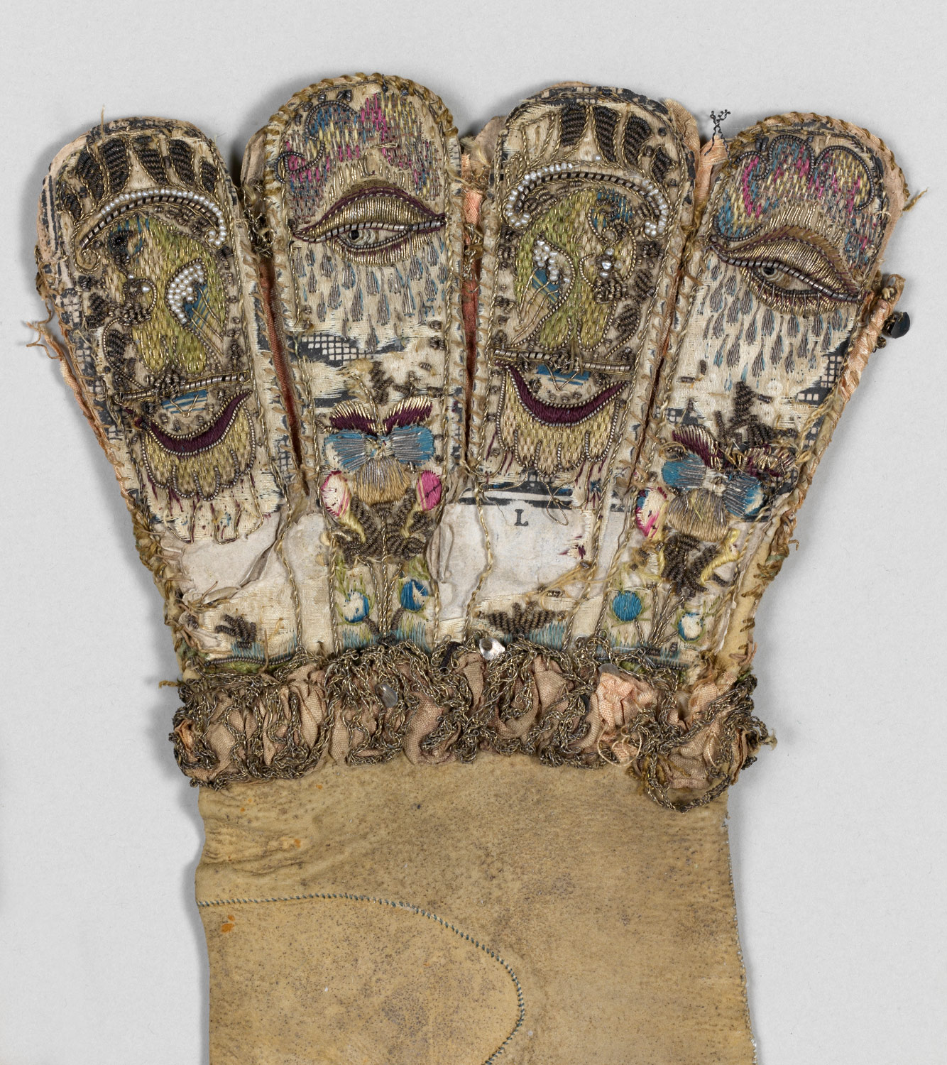 Pair of gloves | Work of Art | Heilbrunn Timeline of Art History | The