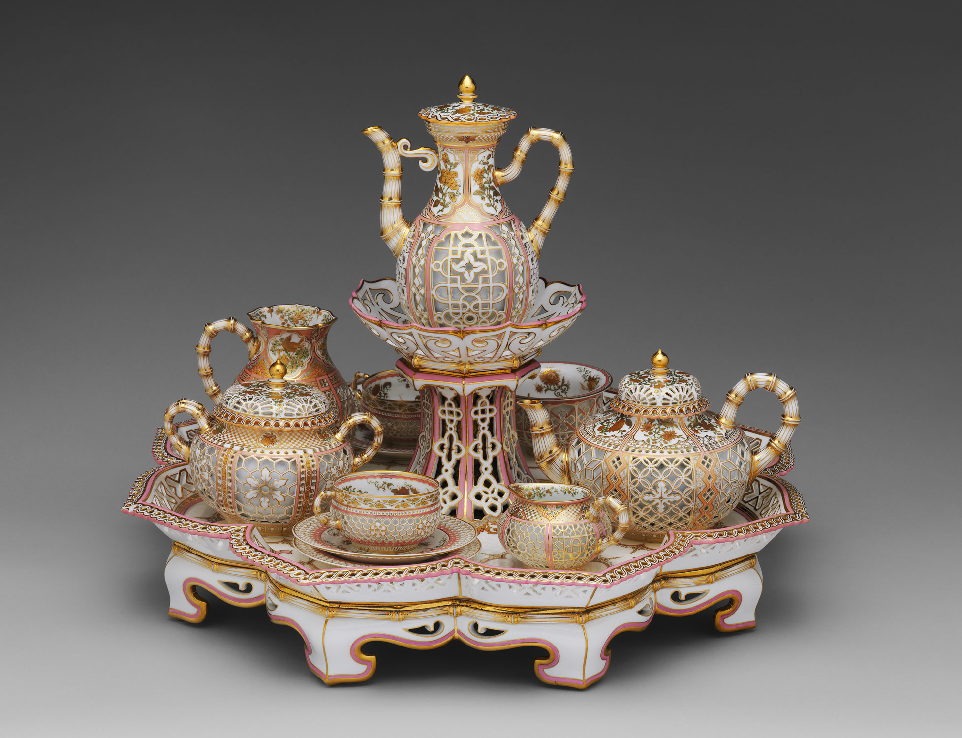 http://www.metmuseum.org/toah/images/hb/hb_69.193.1-11.jpg